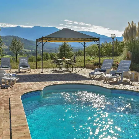 别墅 Sleeps 12 With Pool And Wifi San Ginesio