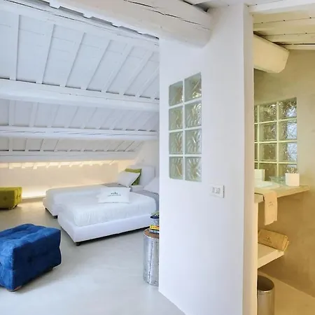 Sleeps 12 With Pool And Wifi * San Ginesio